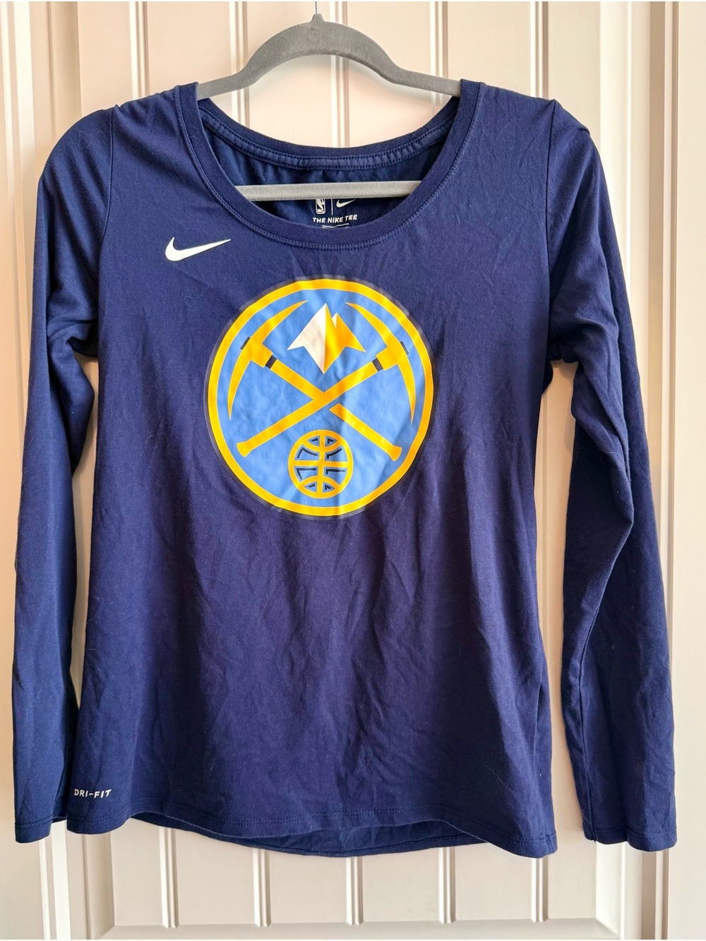 Nike Dri-FIT Denver Nuggets Navy Long Sleeve Shirt Small